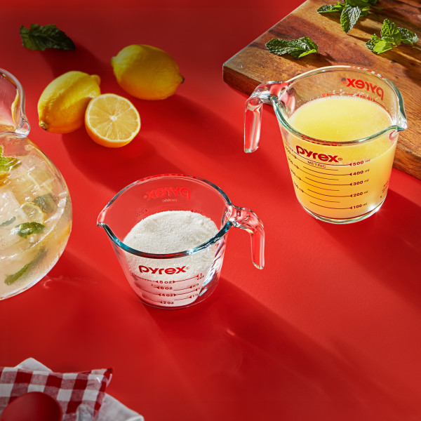 Pyrex Jug 500ml 3